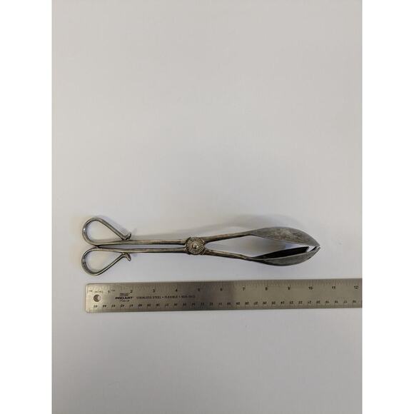 Vintage Silver Salad Tongs - Picture 4 of 5